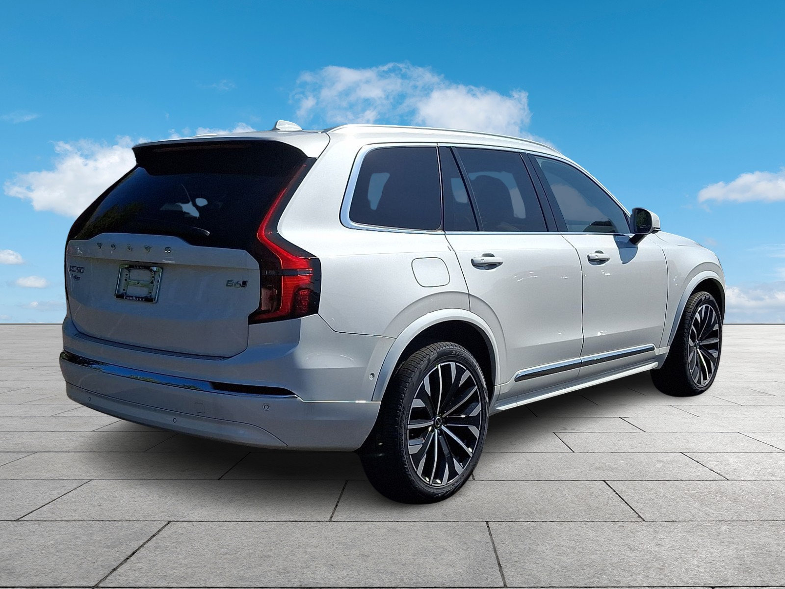 2026 Volvo XC90 Plus - Photo 6