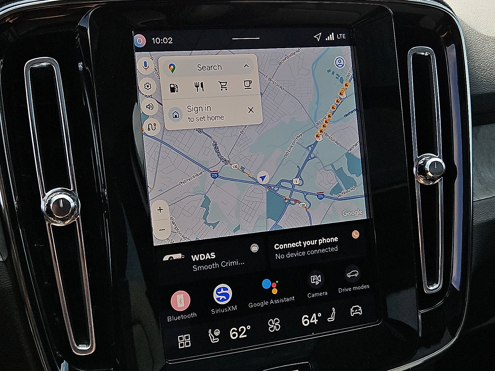 2026 Volvo XC40 Plus - Photo 15