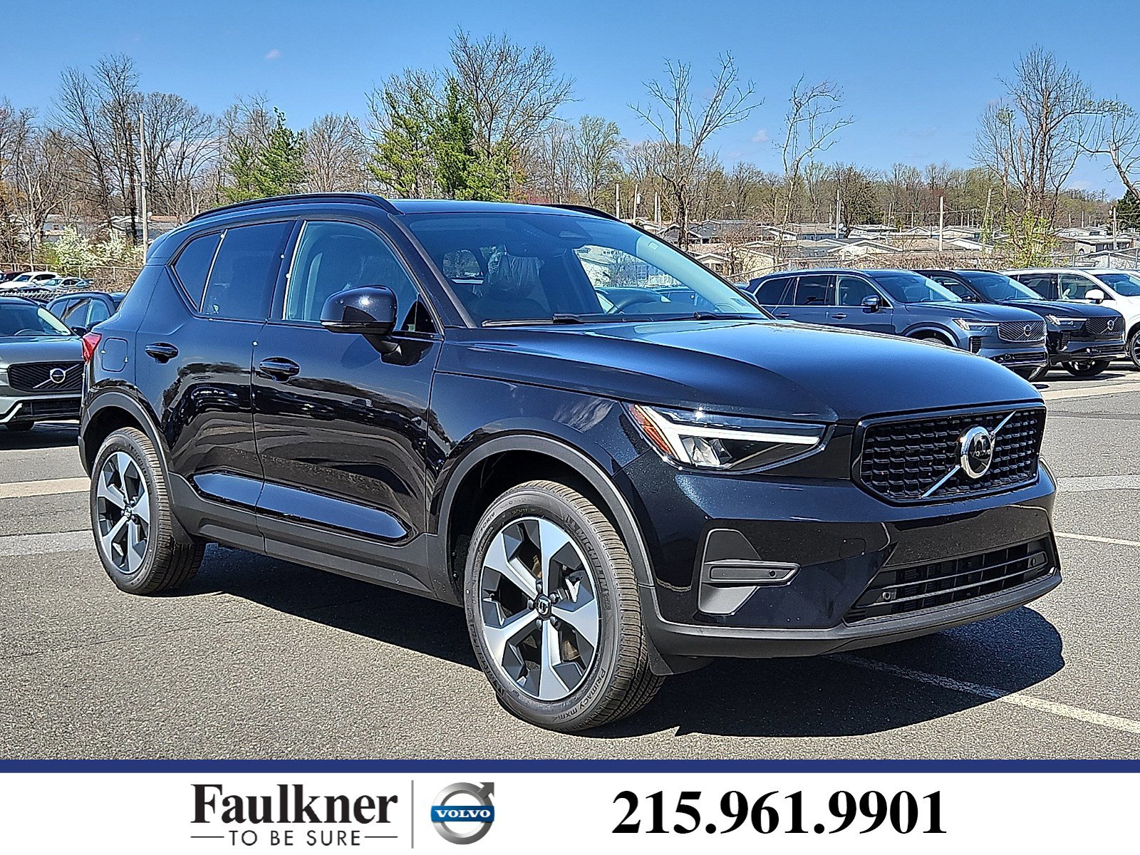 2026 Volvo XC40 SUV 