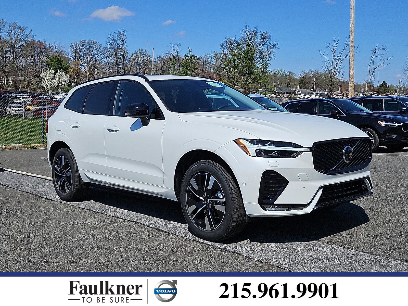 2026 Volvo XC60 B5 Plus Dark AWD's photo
