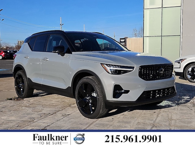 2026 Volvo XC40 B5 Ultra Black Edition SUV