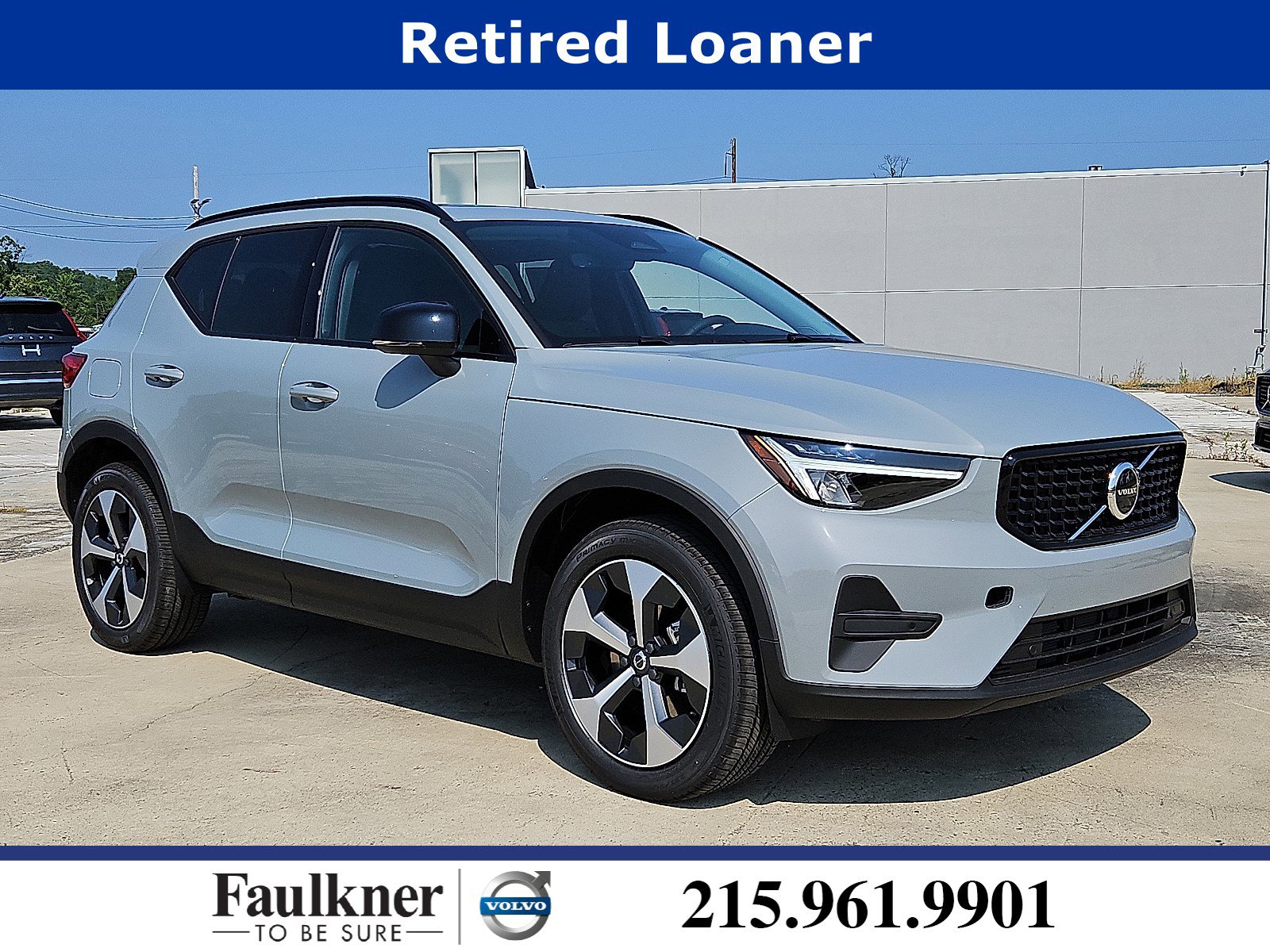 2026 Volvo XC40 B5 Core Dark AWD's photo