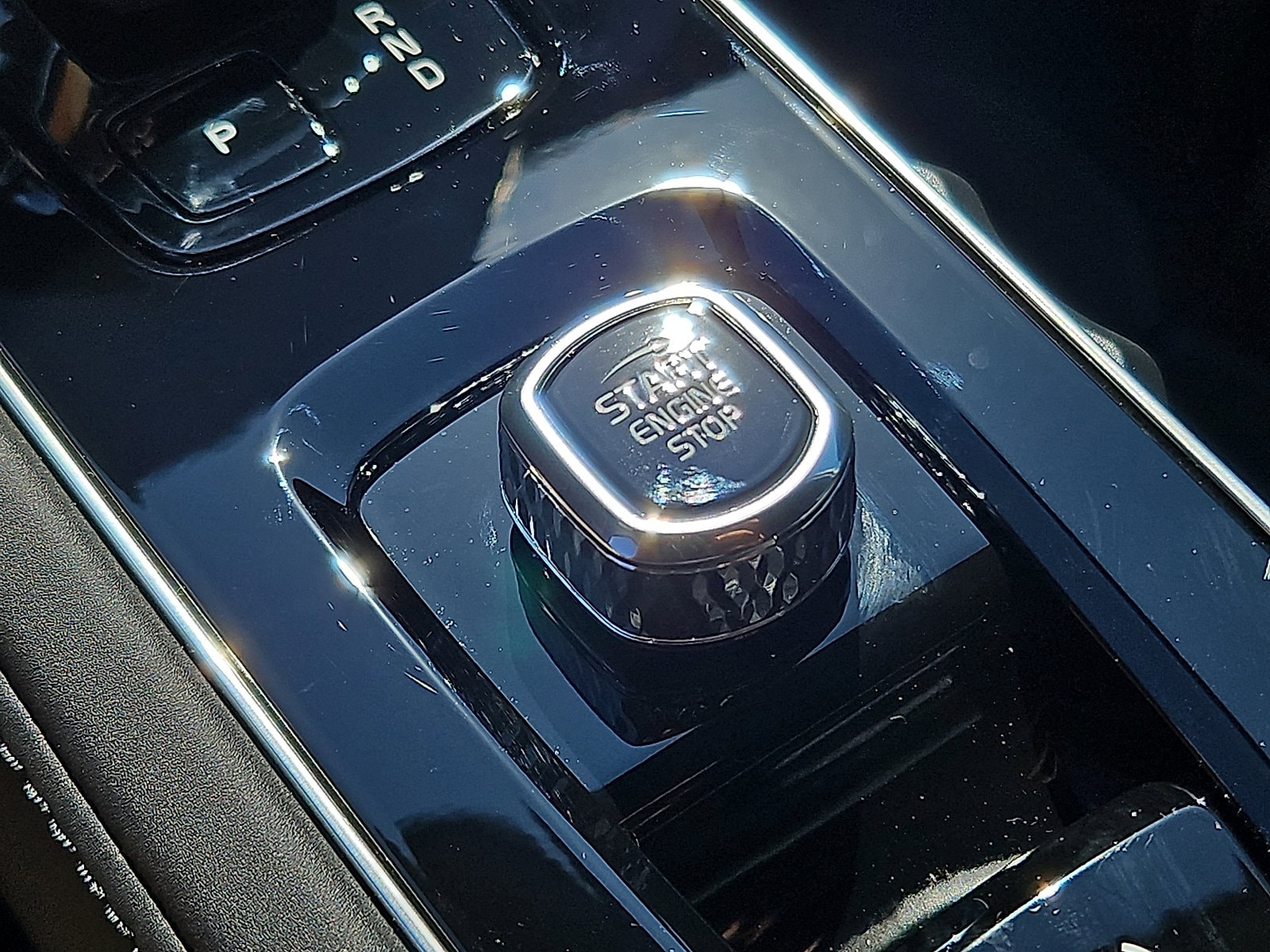 2026 Volvo XC90 Plus - Photo 20