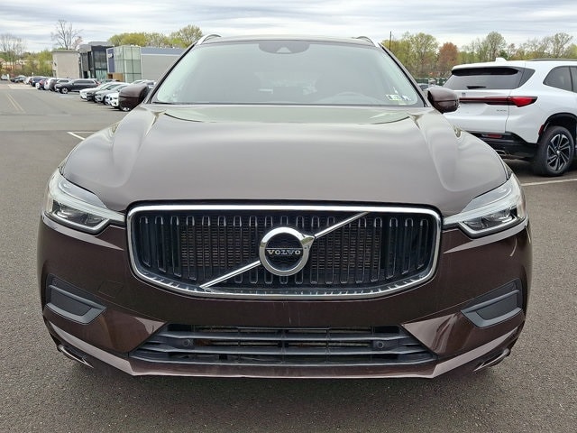 Used 2018 Volvo XC60 Momentum with VIN YV4102RK5J1021293 for sale in Trevose, PA