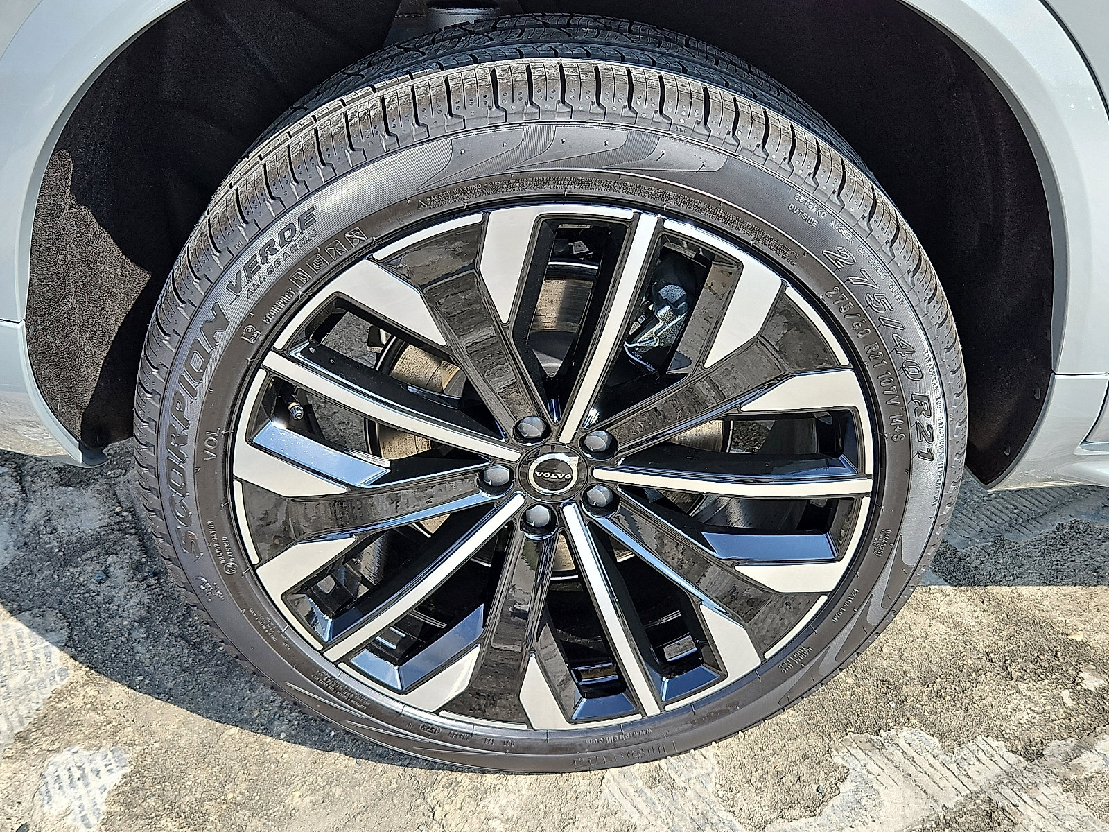 2026 Volvo XC90 Ultra - Photo 7