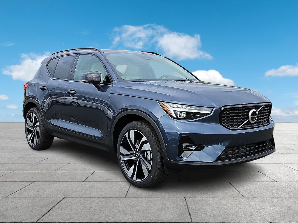 2026 Volvo XC40 Ultra