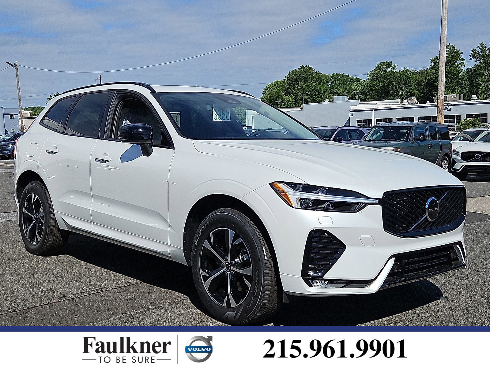 2026 Volvo XC60 B5 Core Dark AWD's photo
