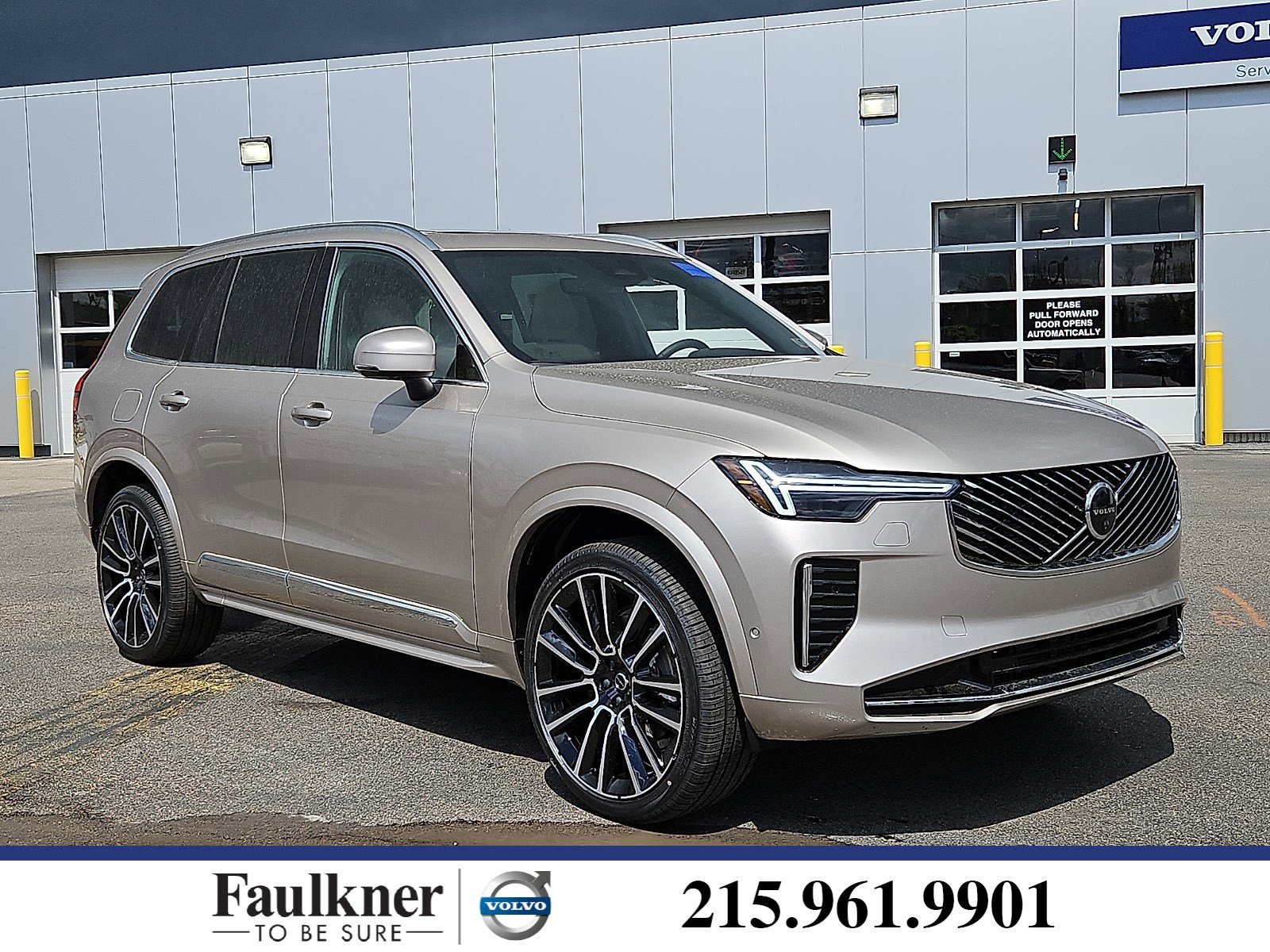 2026 Volvo XC90 B6 Plus Bright 7-Seater 4WD's photo