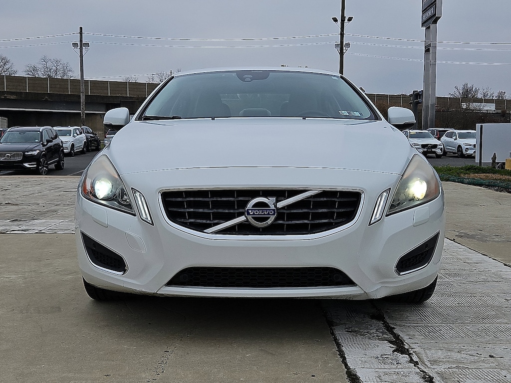 Used 2013 Volvo S60 T5 Sedan