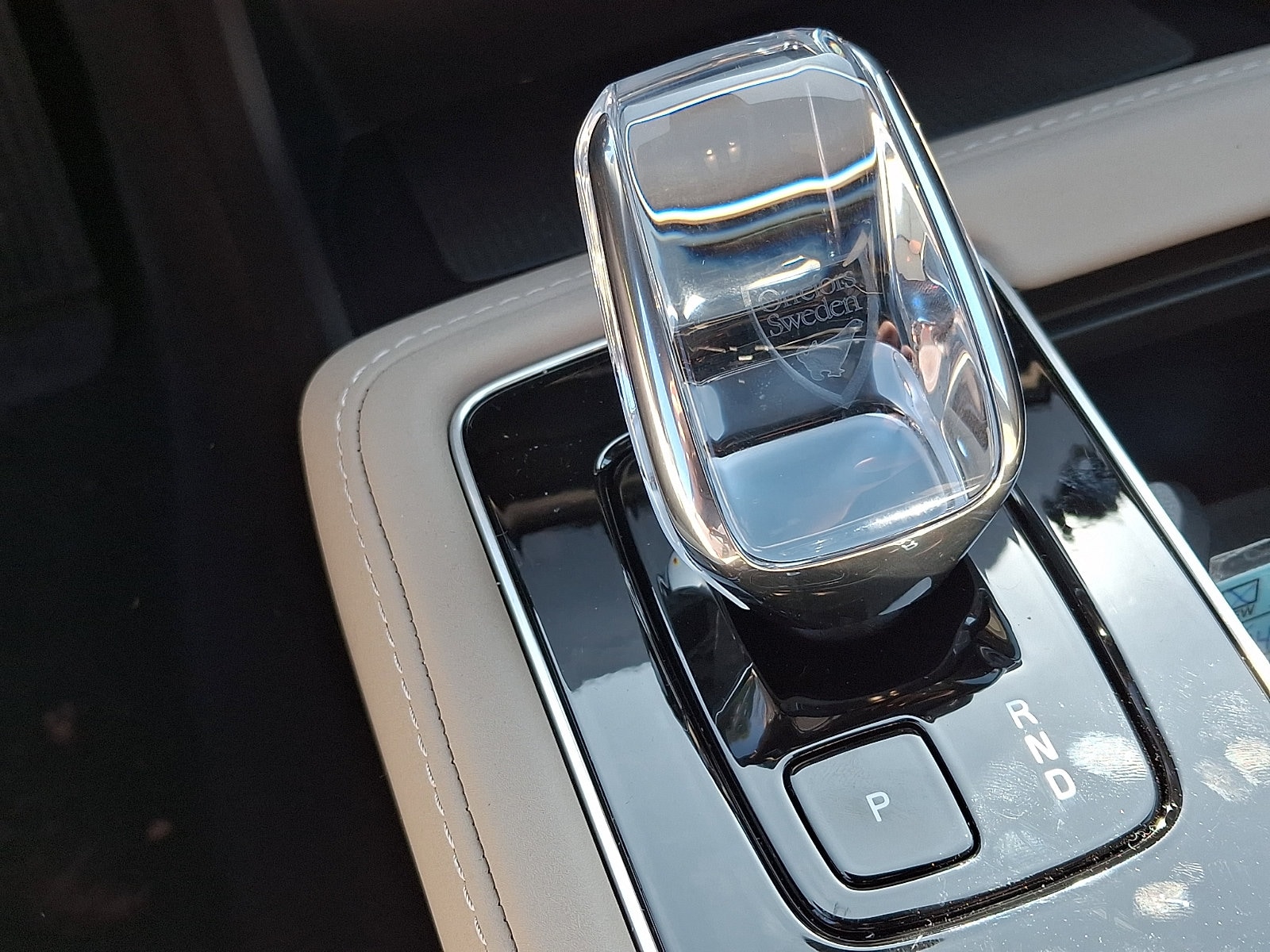 2026 Volvo XC90 Plus - Photo 14