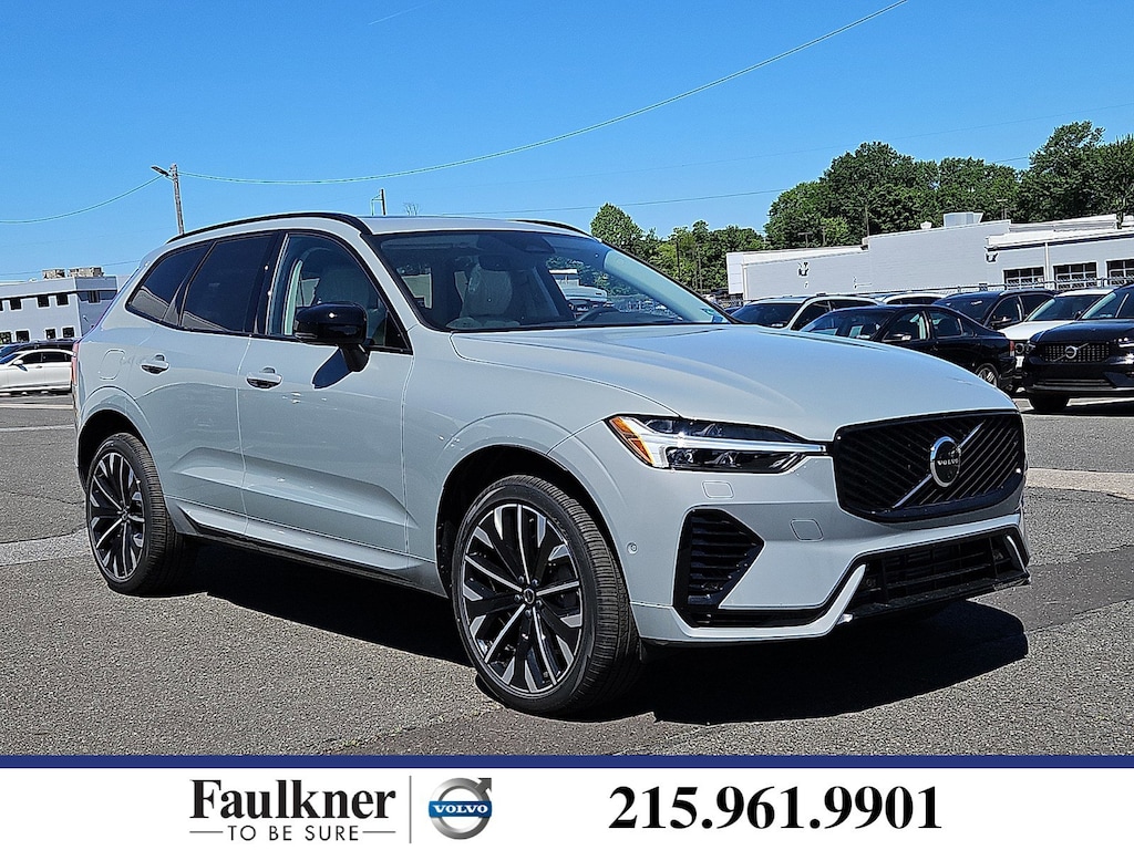 New 2026 Volvo XC60 plug-in hybrid T8 Ultra SUV