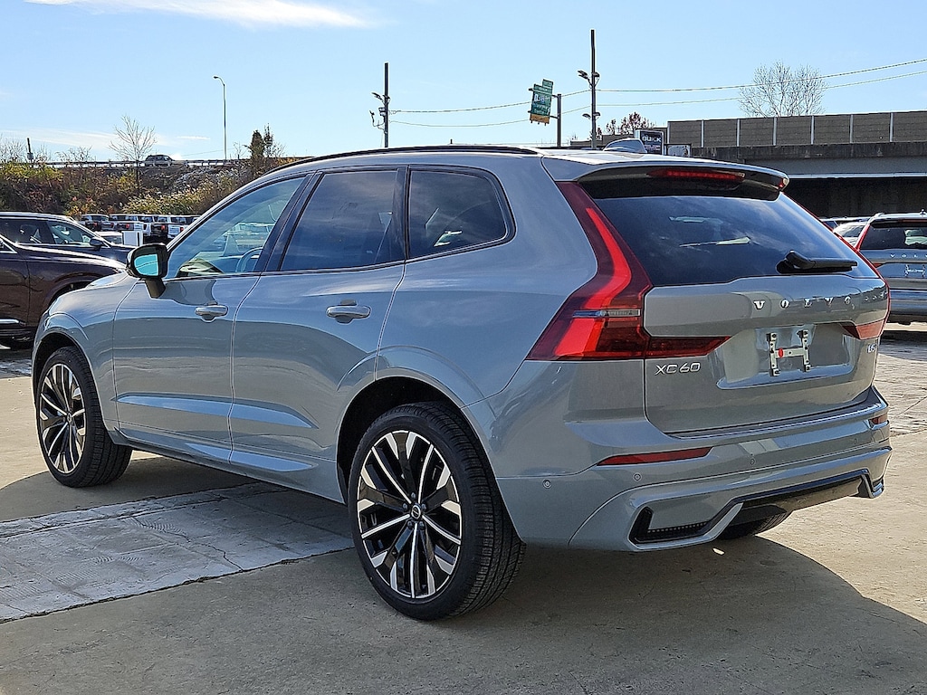New 2026 Volvo XC60 B5 Ultra SUV