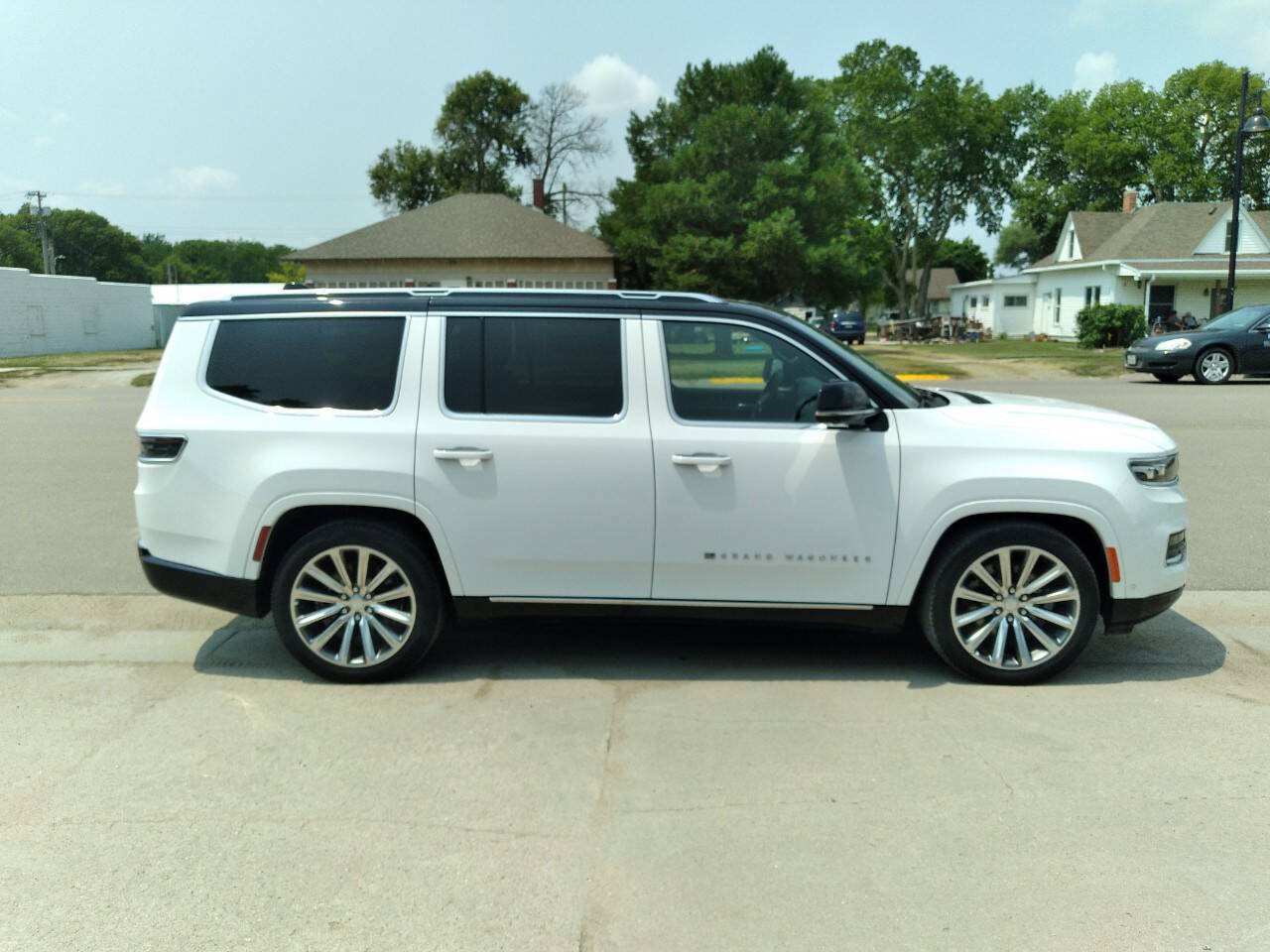Used 2023 Jeep Grand Wagoneer Series II Series II 4x4
