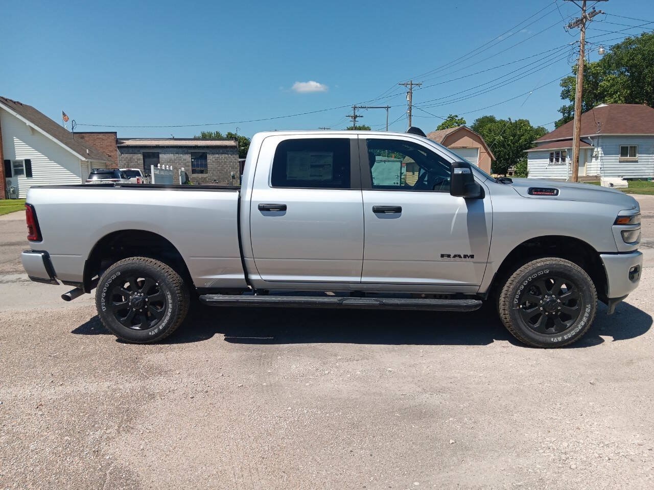 2026 RAM 2500 Big Horn - Photo 10