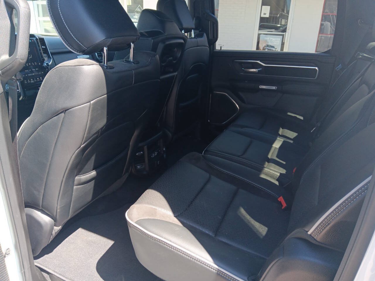 2025 RAM Ram 1500 Pickup Laramie - Photo 8