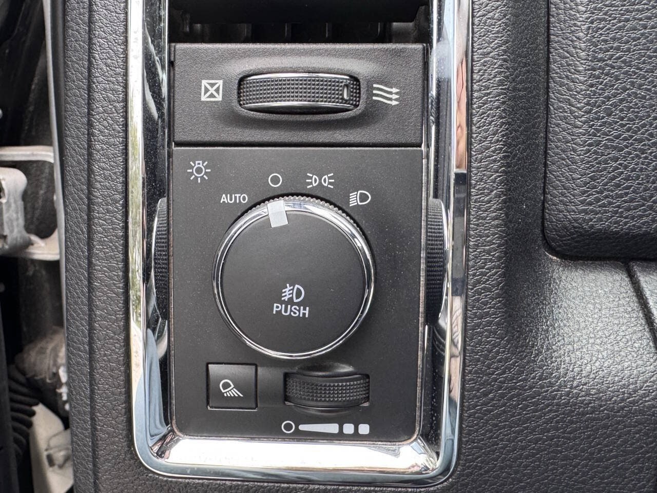 2017 RAM Ram 1500 Pickup Laramie - Photo 21