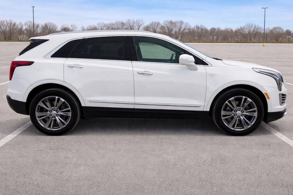 Used 2025 Cadillac XT5 FWD Premium Luxury FWD Premium Luxury
