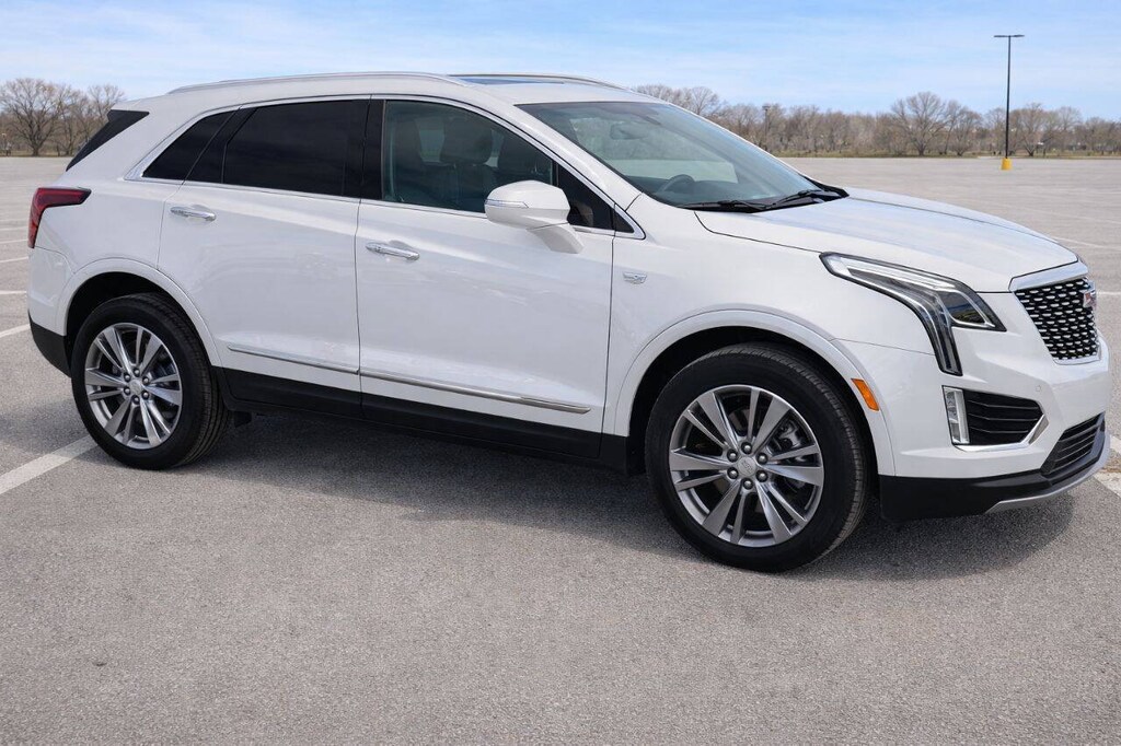 Used 2025 Cadillac XT5 FWD Premium Luxury FWD Premium Luxury
