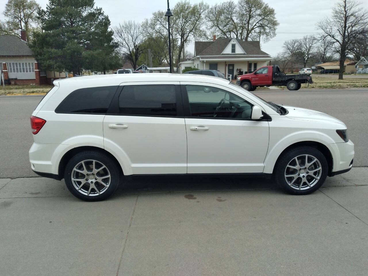 Used 2017 Dodge Journey GT with VIN 3C4PDCEG6HT626516 for sale in Arapahoe, NE