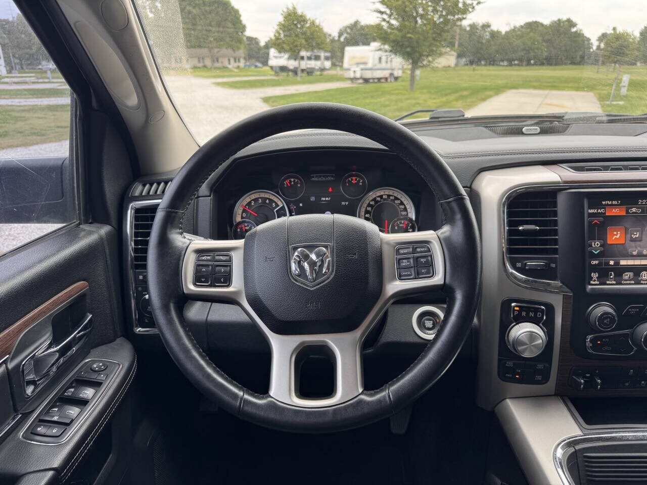 2017 RAM Ram 1500 Pickup Laramie - Photo 16