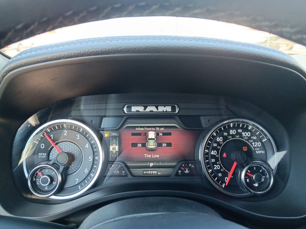 2025 RAM Ram 1500 Pickup Laramie - Photo 10