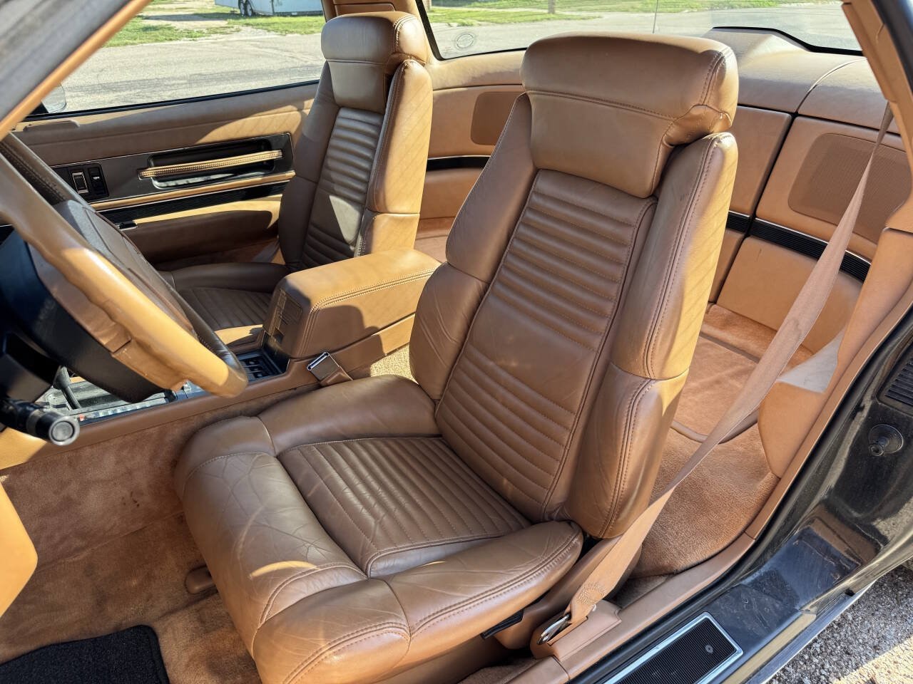 1991 Buick Reatta - Photo 11