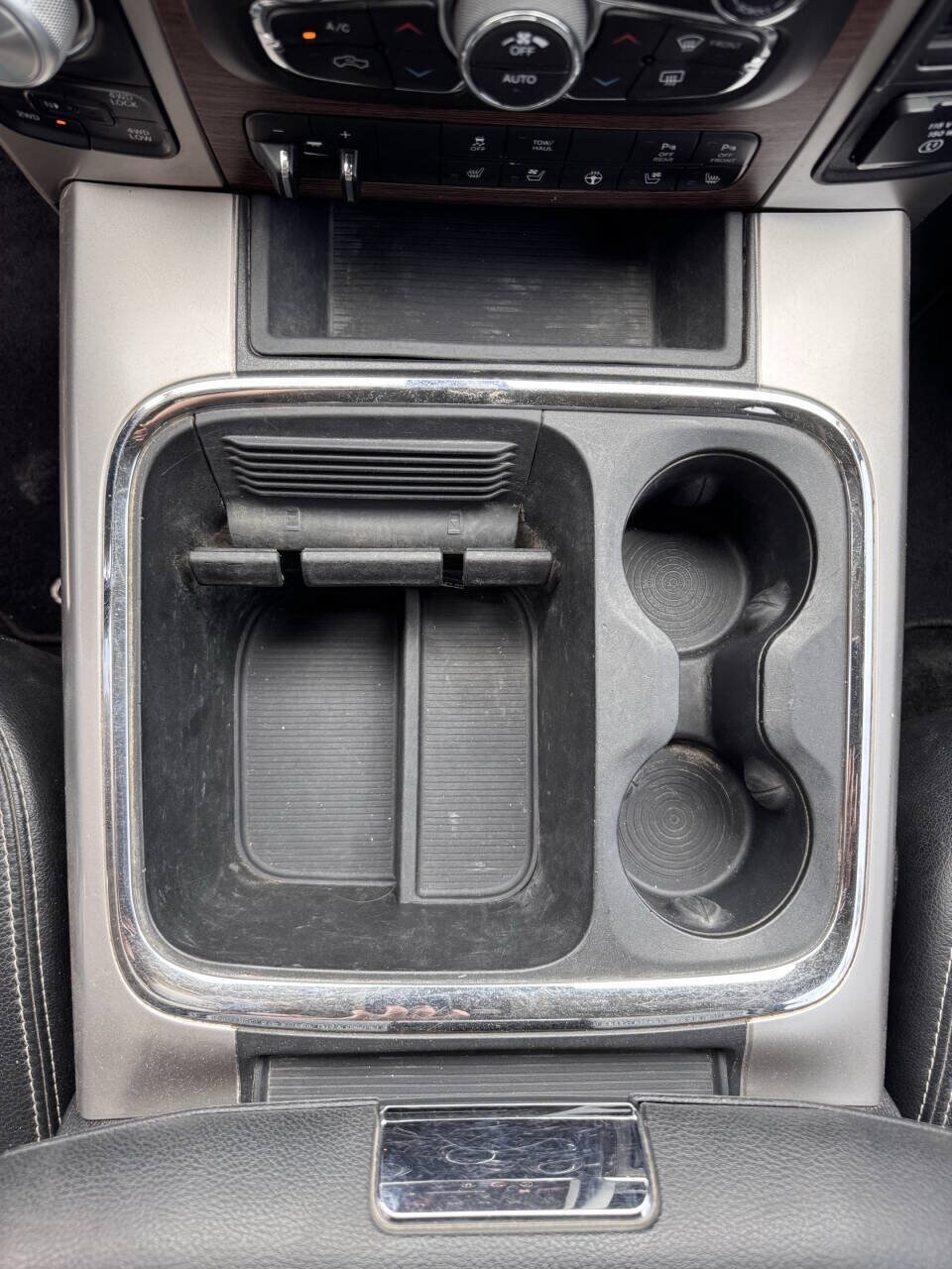 2017 RAM Ram 1500 Pickup Laramie - Photo 31