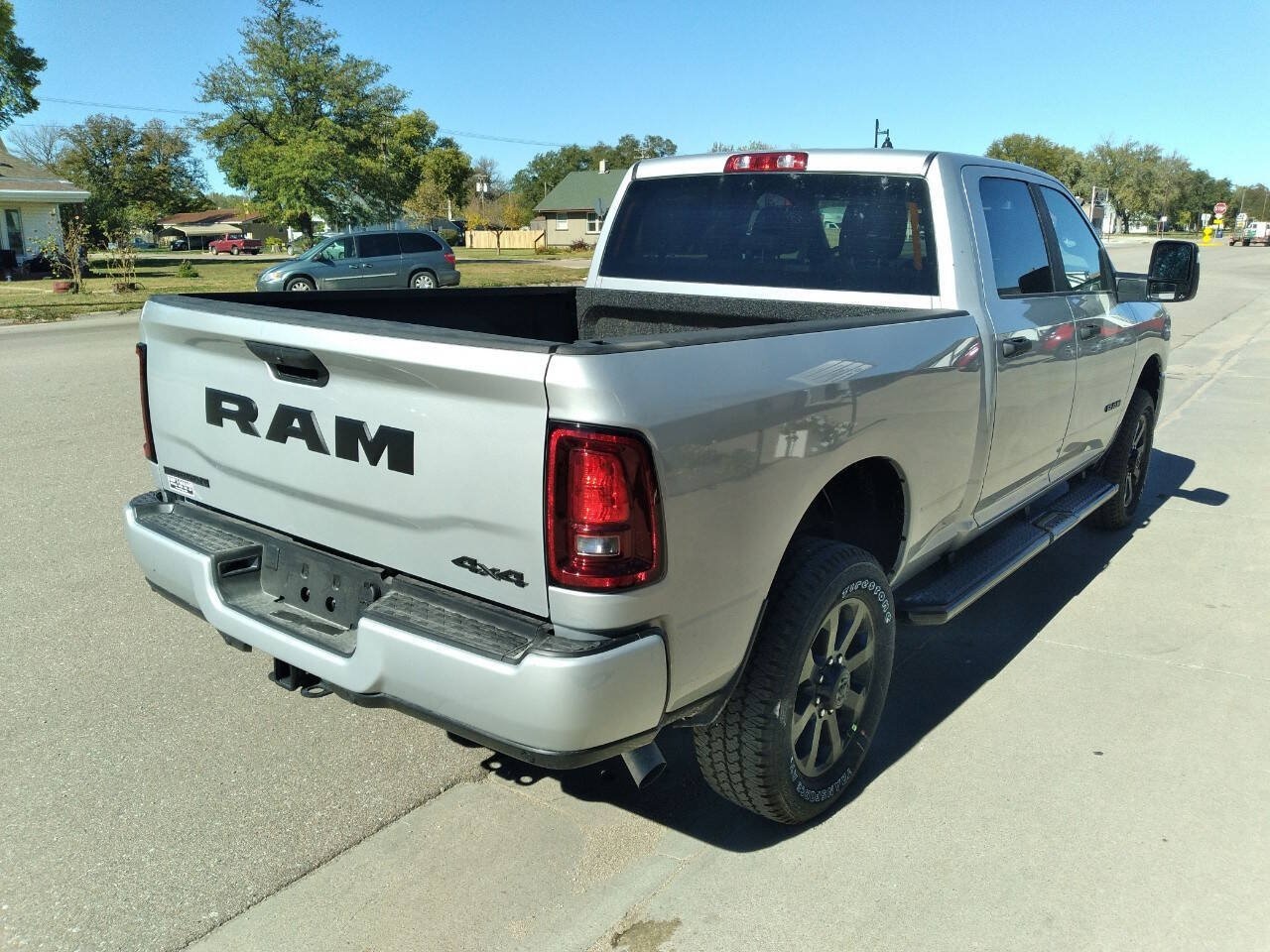 2026 RAM 2500 Big Horn - Photo 8
