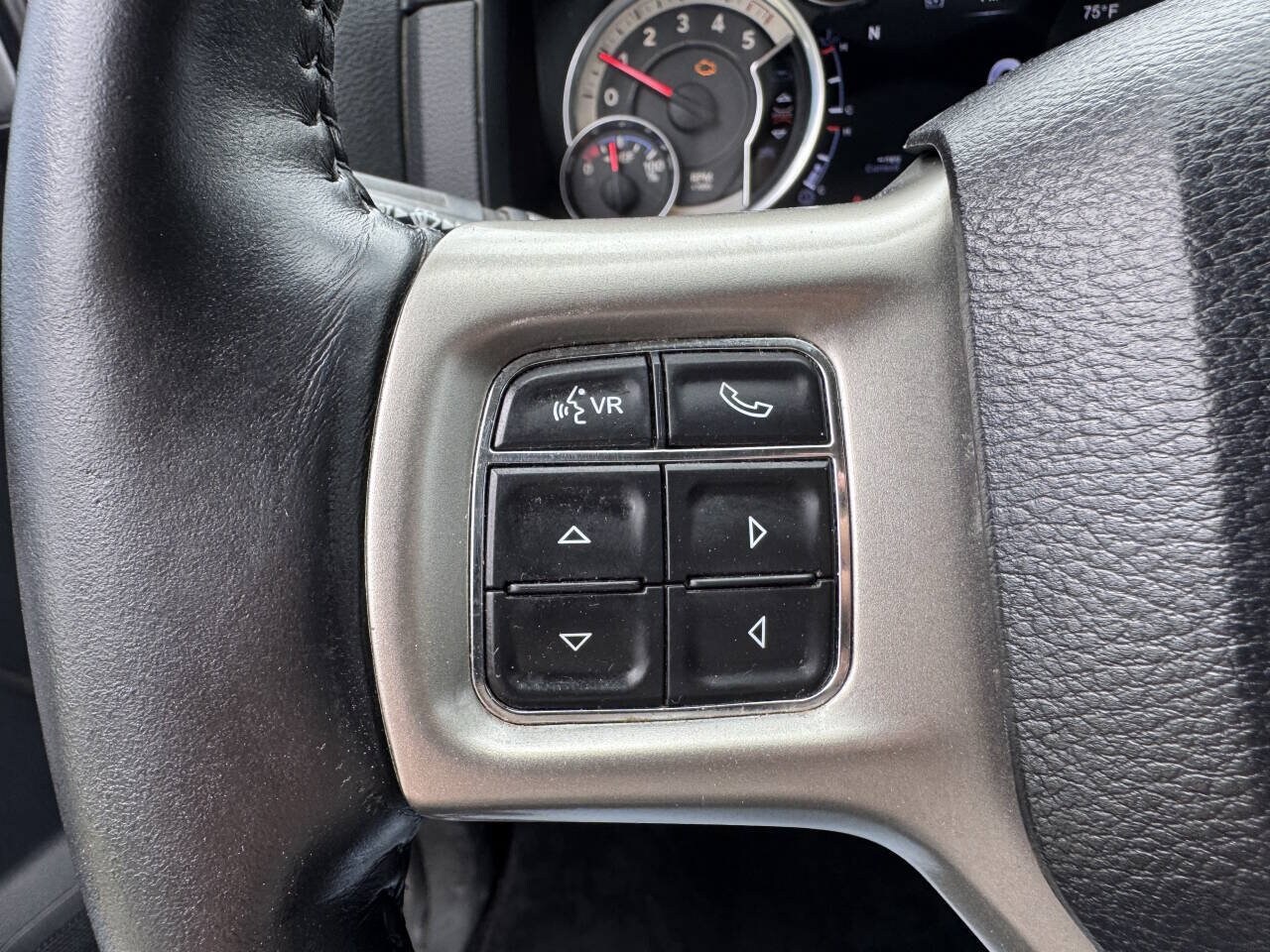 2017 RAM Ram 1500 Pickup Laramie - Photo 18