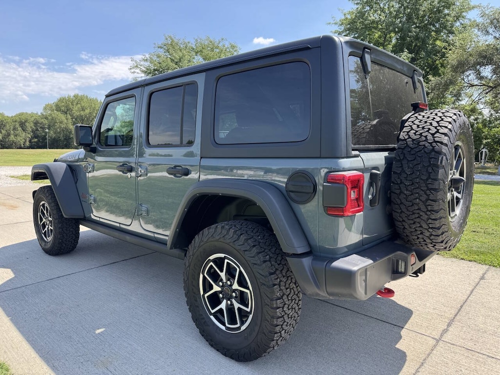 Used 2025 Jeep Wrangler Rubicon Rubicon 4x4