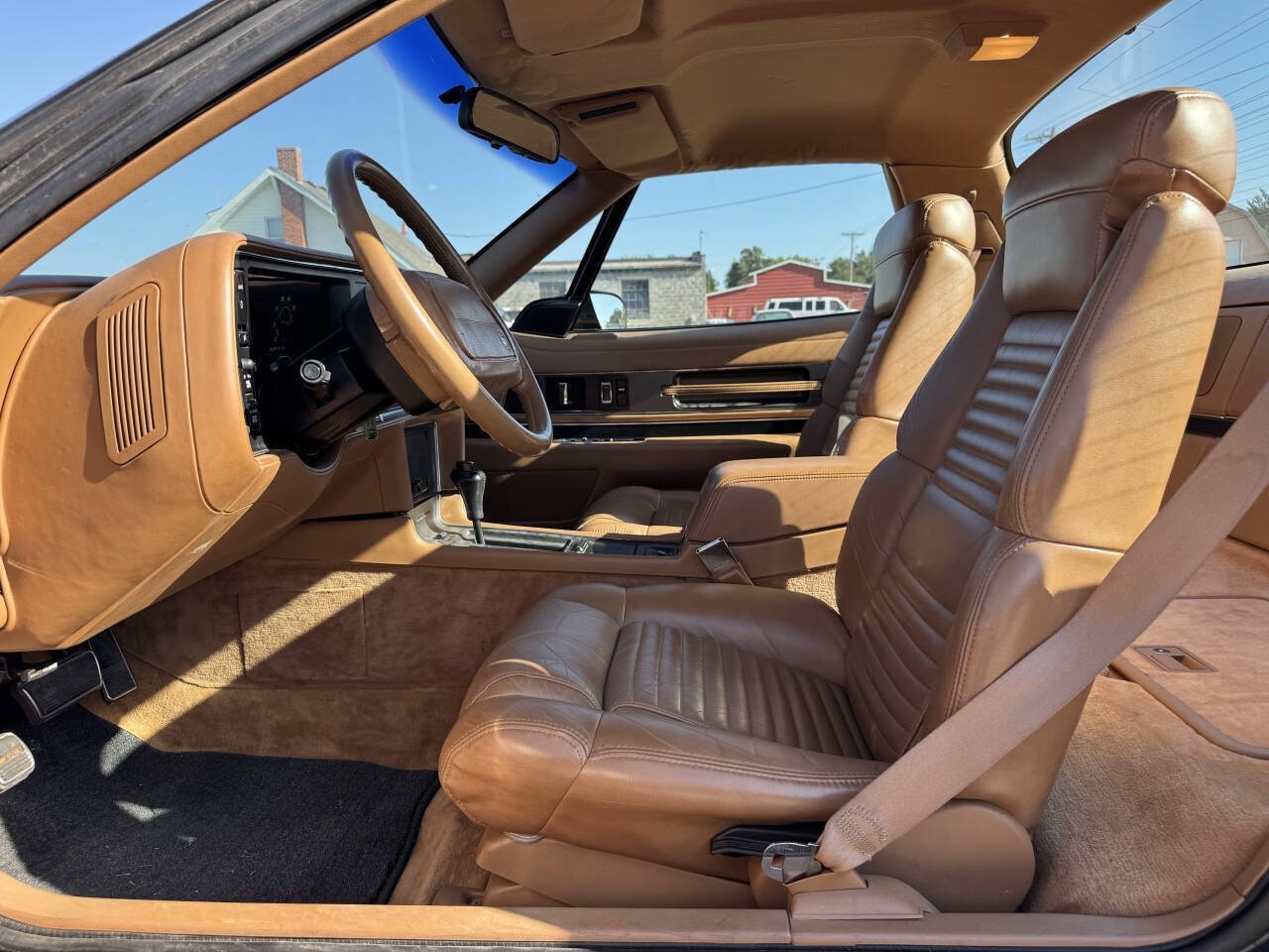 1991 Buick Reatta - Photo 12