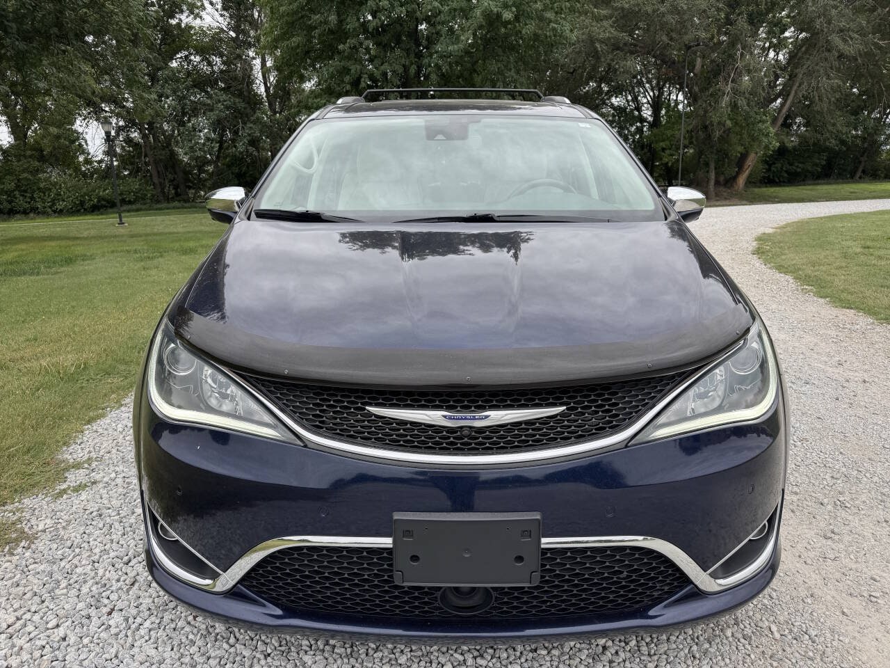 Used 2020 Chrysler Pacifica Limited with VIN 2C4RC1GGXLR104660 for sale in Arapahoe, NE