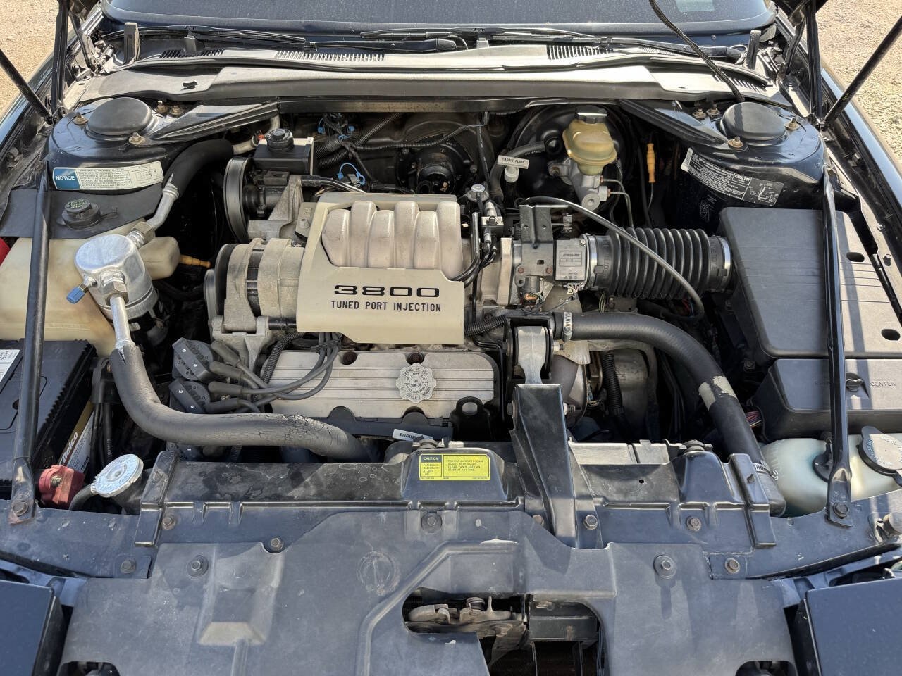 1991 Buick Reatta - Photo 9