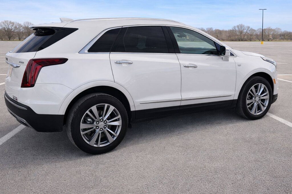 Used 2025 Cadillac XT5 FWD Premium Luxury FWD Premium Luxury