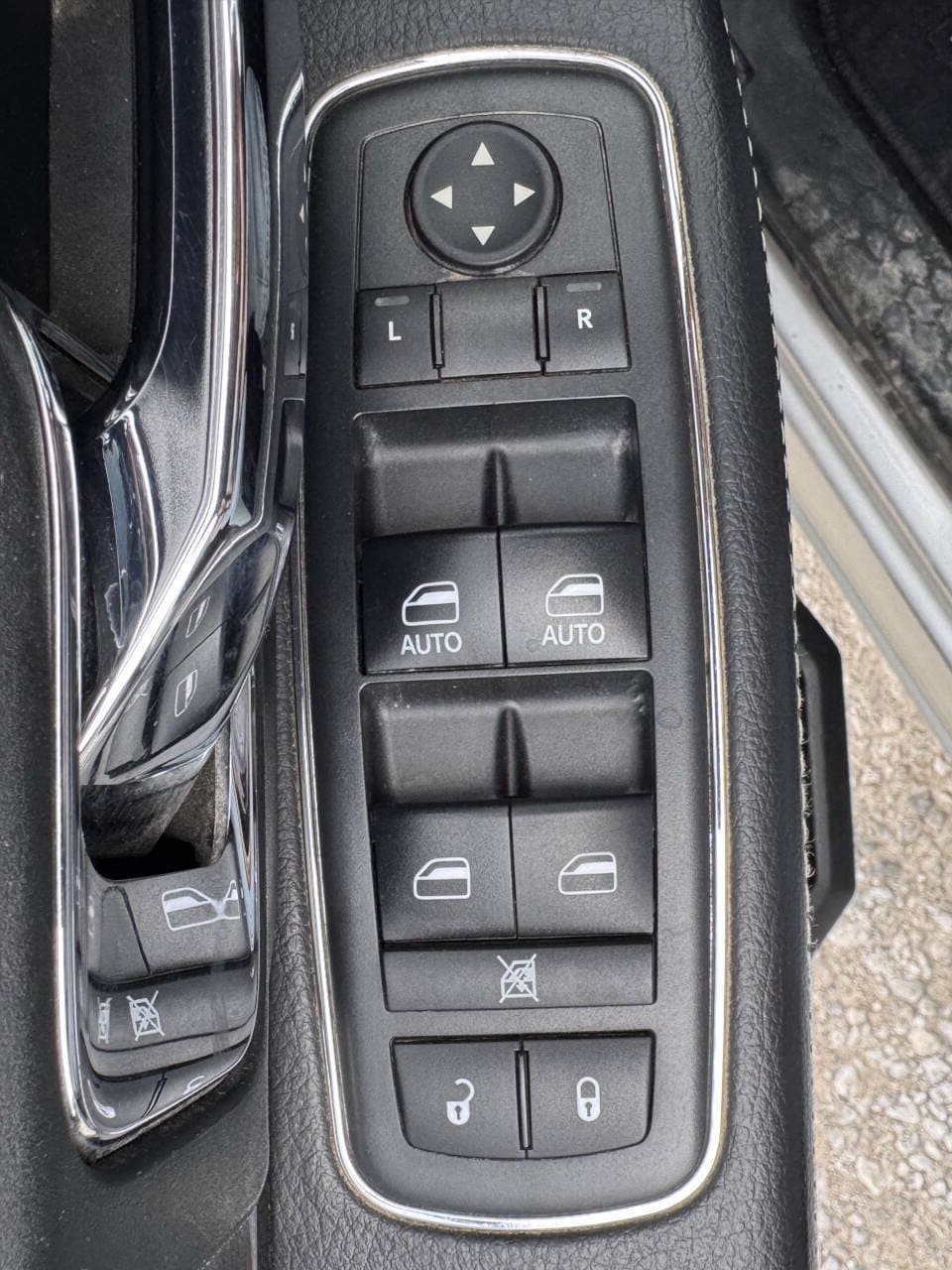 2017 RAM Ram 1500 Pickup Laramie - Photo 22