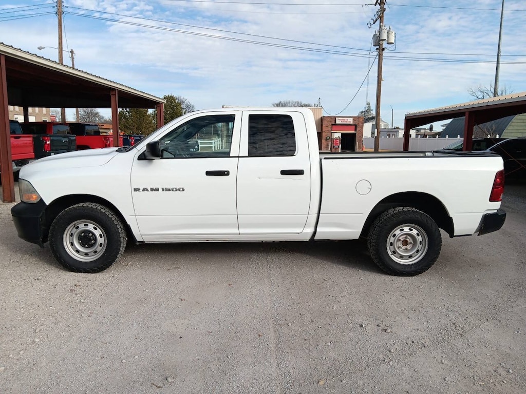 Used 2012 Ram 1500 ST 4WD Quad Cab 140.5 ST