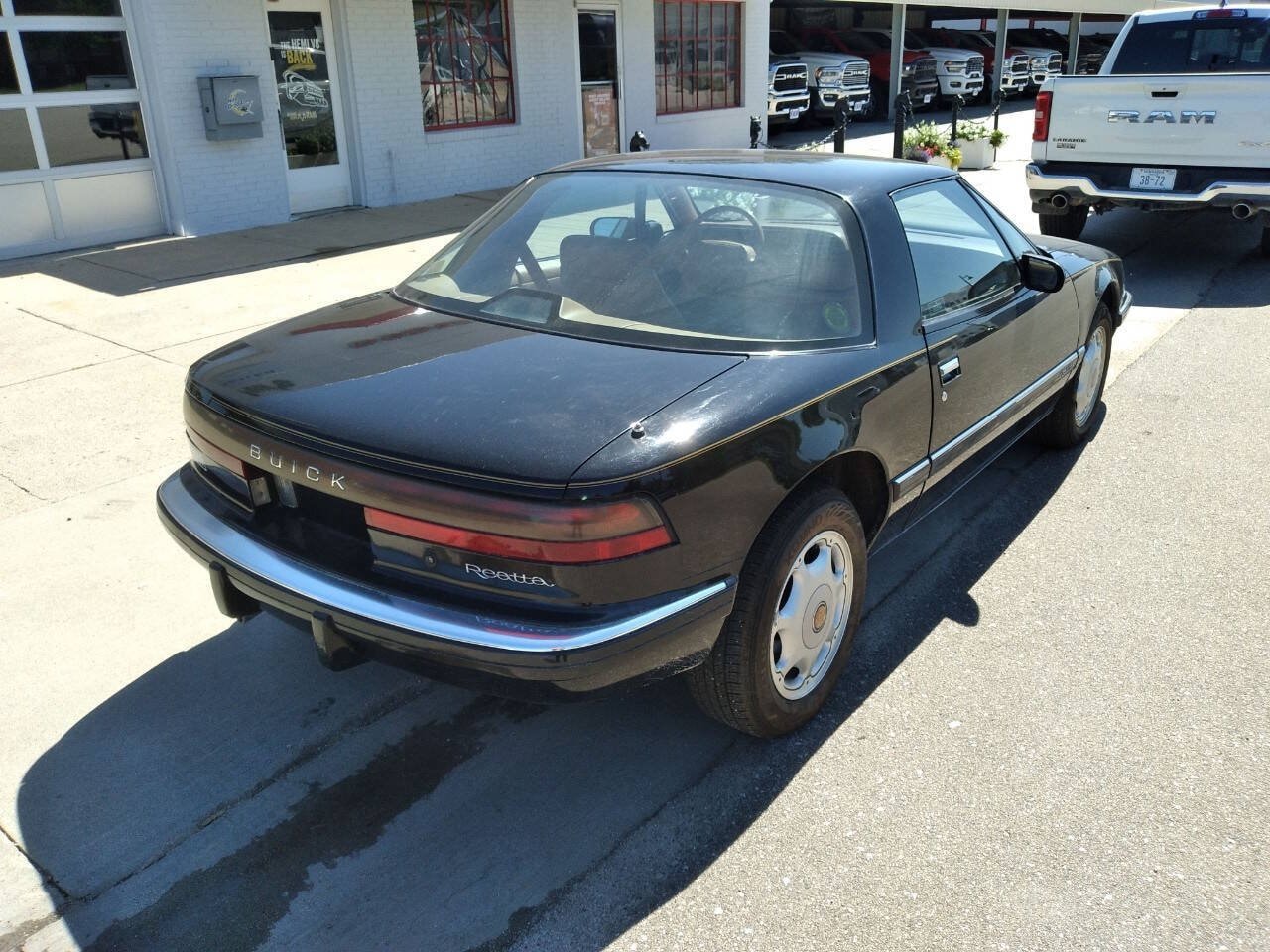 1991 Buick Reatta - Photo 7