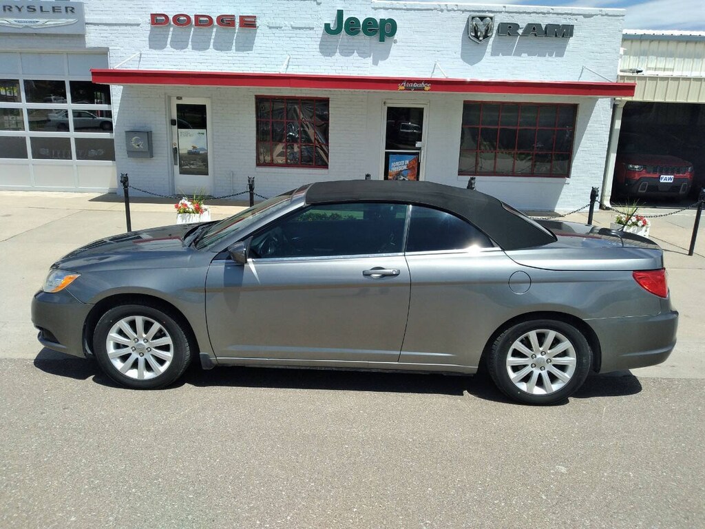 Used 2011 Chrysler 200 Touring Convertible