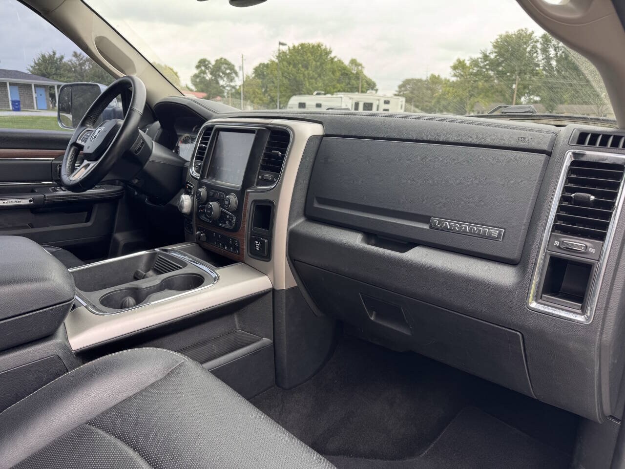 2017 RAM Ram 1500 Pickup Laramie - Photo 36