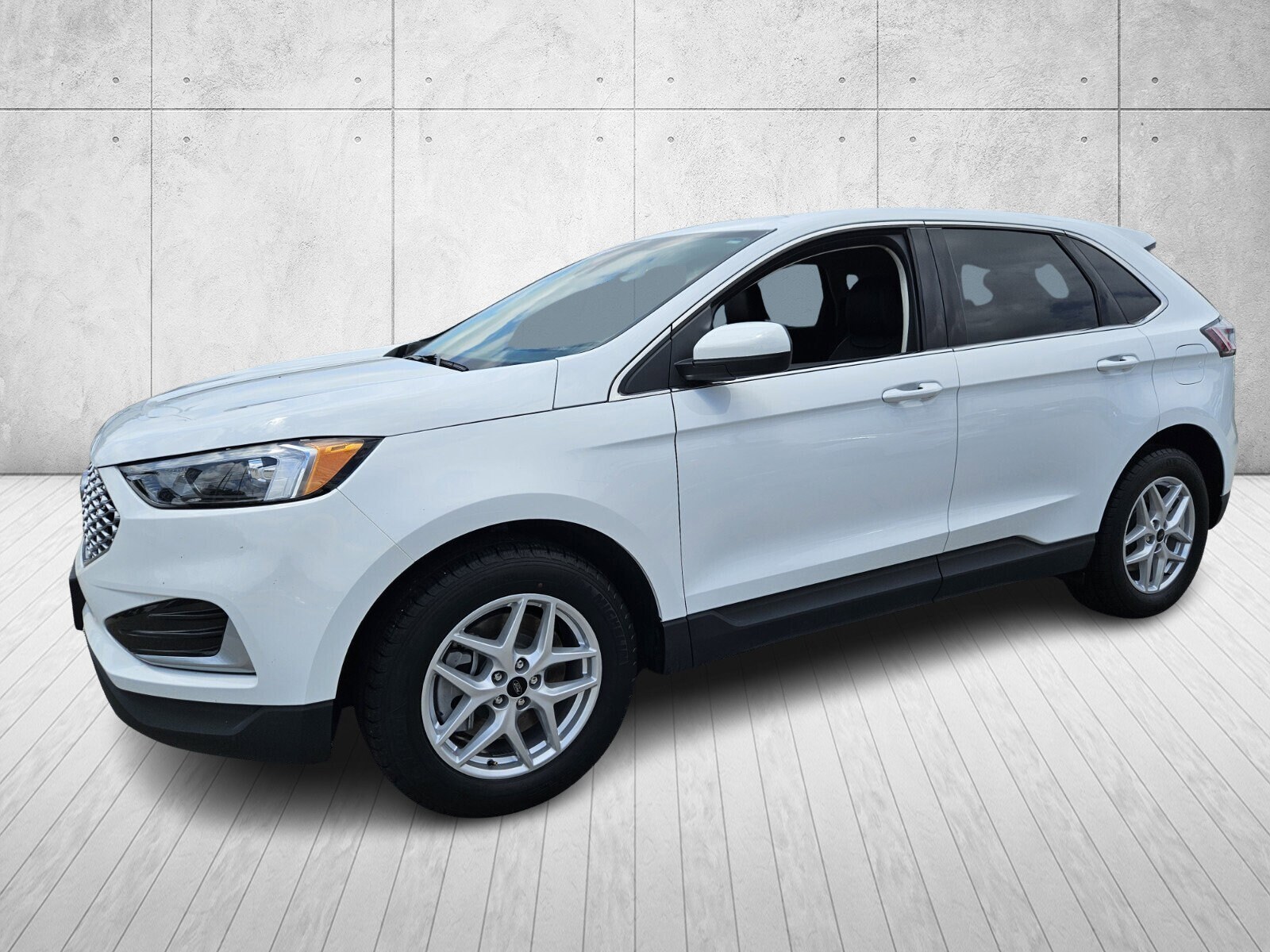 2024 Ford Edge SEL photo 3
