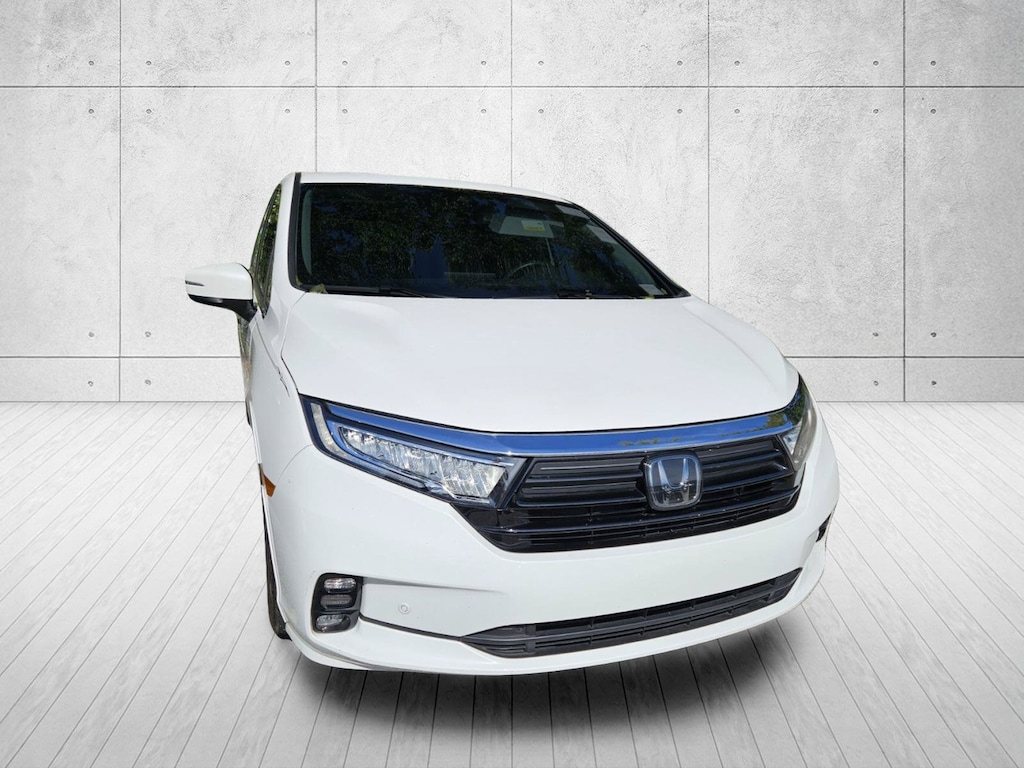 Used 2024 Honda Odyssey Elite Van
