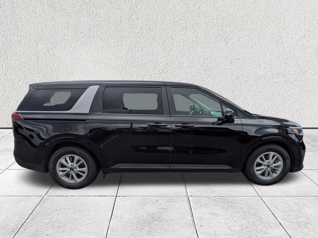 Used 2024 Kia Carnival LX Seat Package MPV