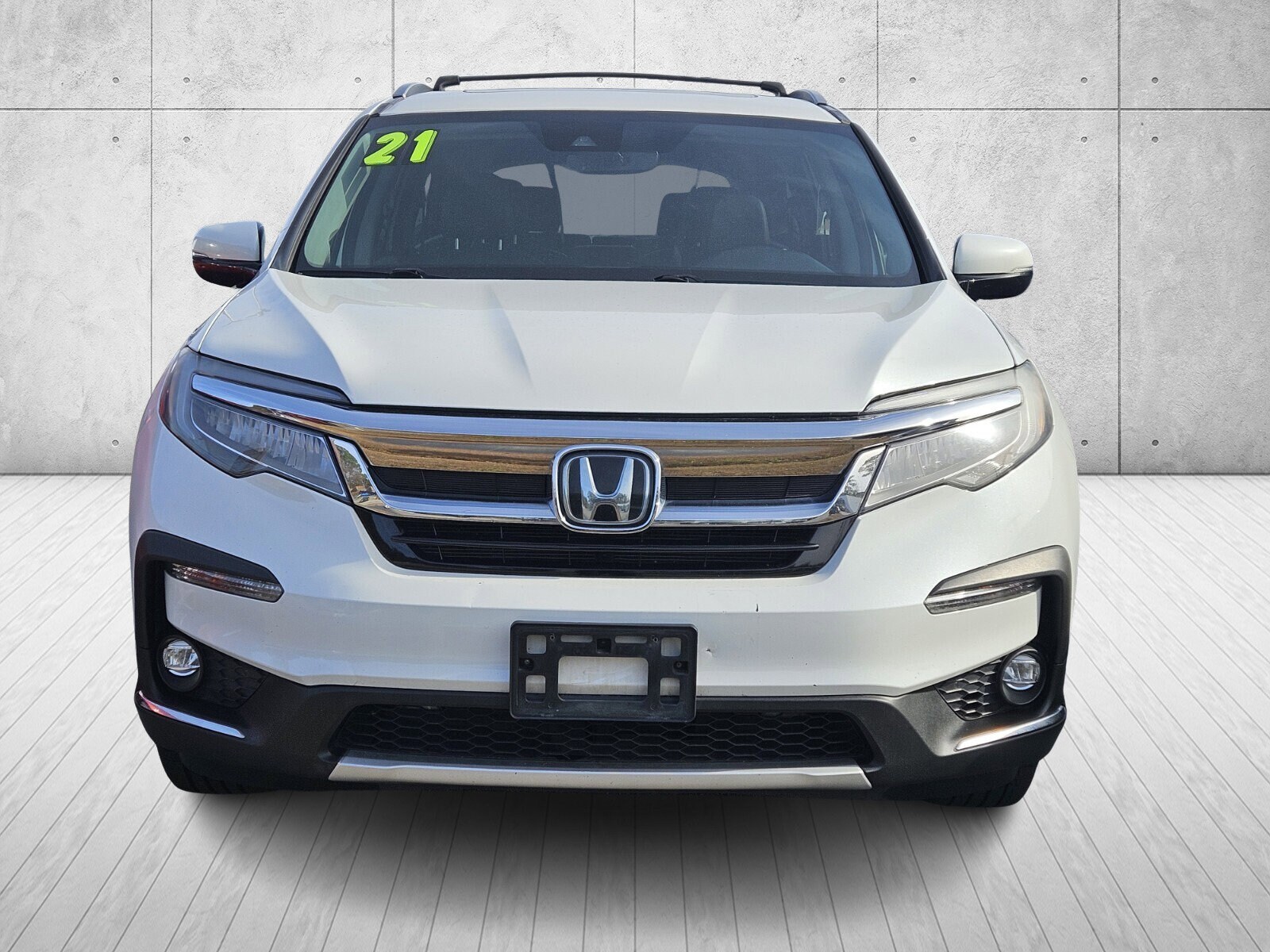 2021 Honda Pilot Touring photo 2