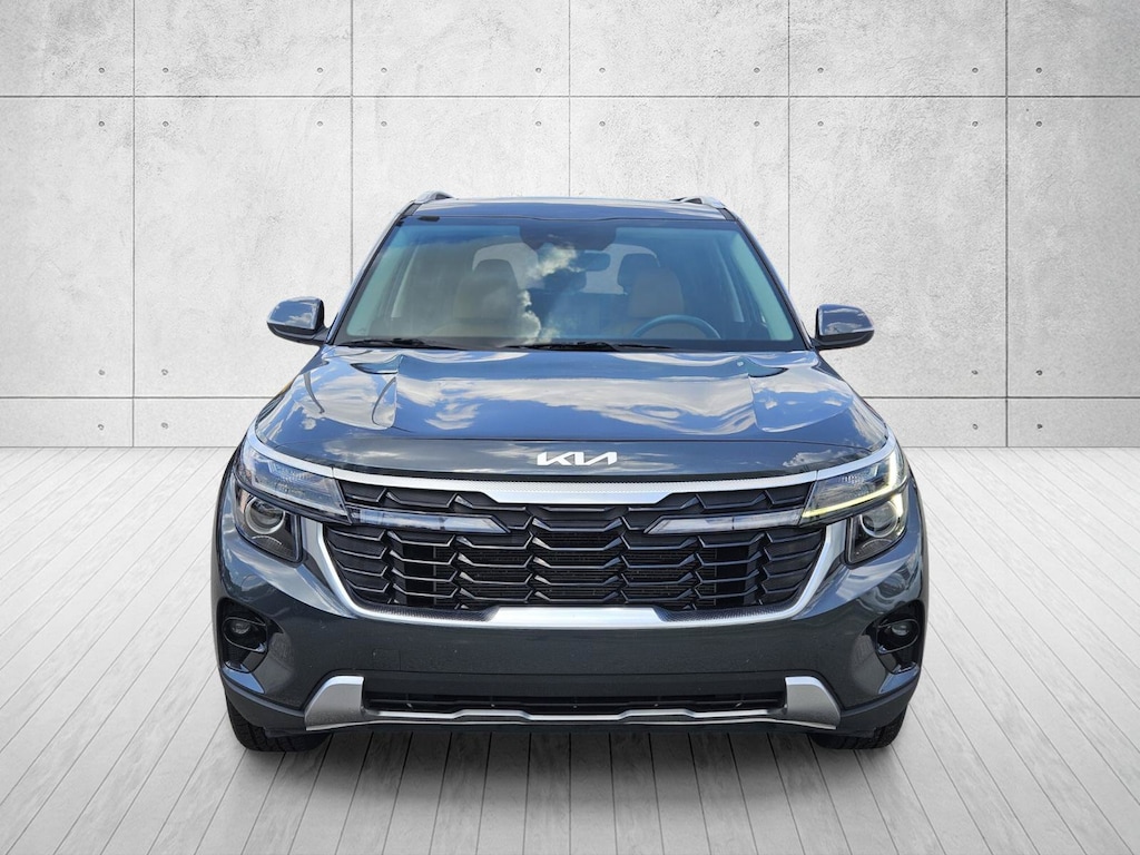 Used 2024 Kia Seltos EX SUV