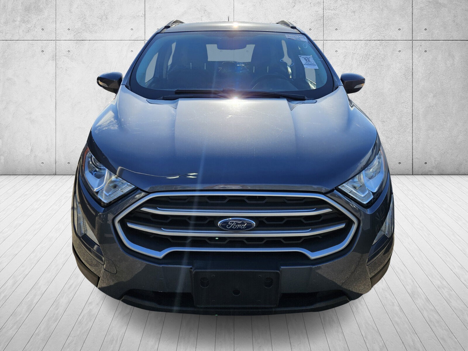 2020 Ford EcoSport SE photo 2