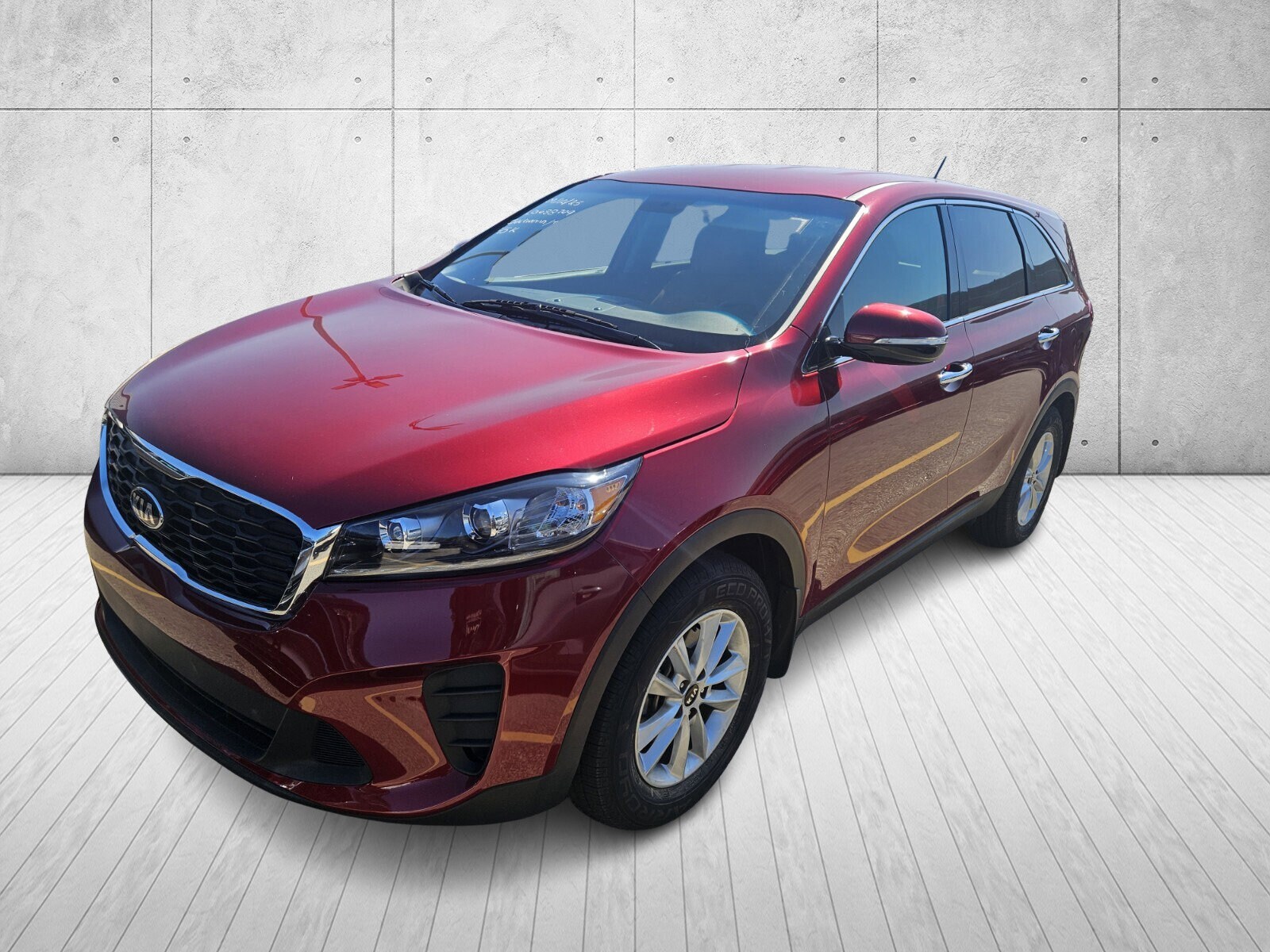 2020 Kia Sorento LX photo 2