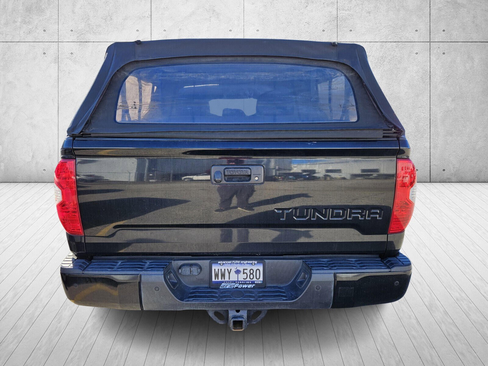 2018 Toyota Tundra SR5 CrewMax photo 3