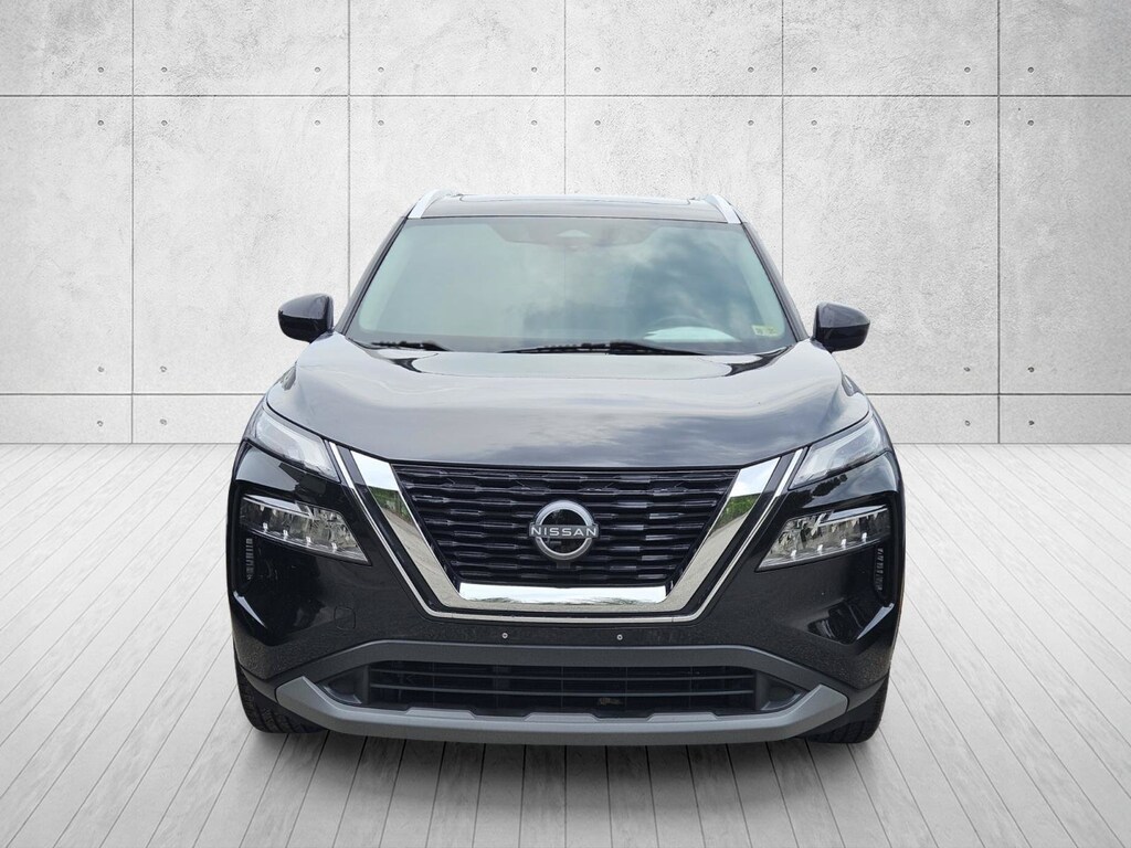 Used 2023 Nissan Rogue SV SUV