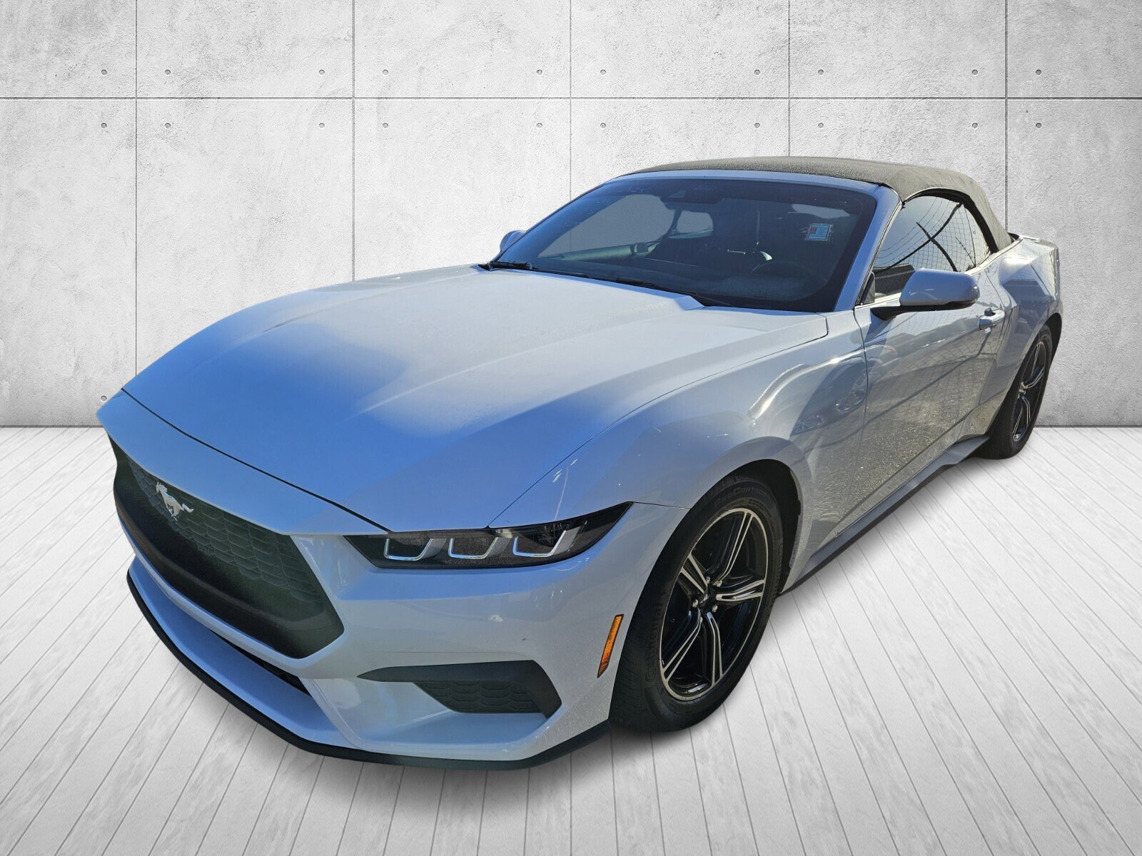 2024 Ford Mustang EcoBoost Premium photo 3