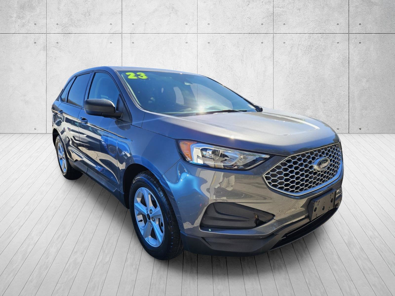 2023 Ford Edge